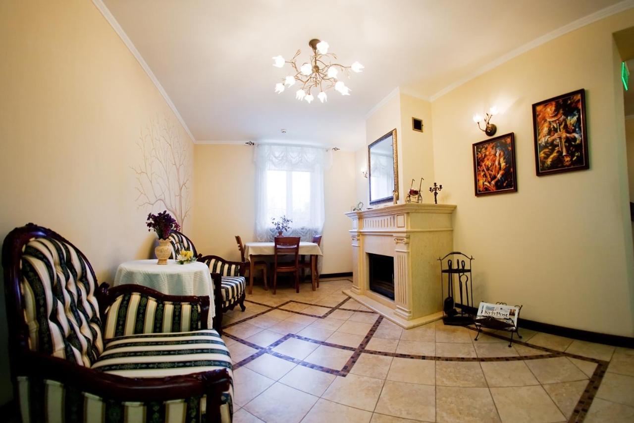 Villa Oselya Киев Екстериор снимка
