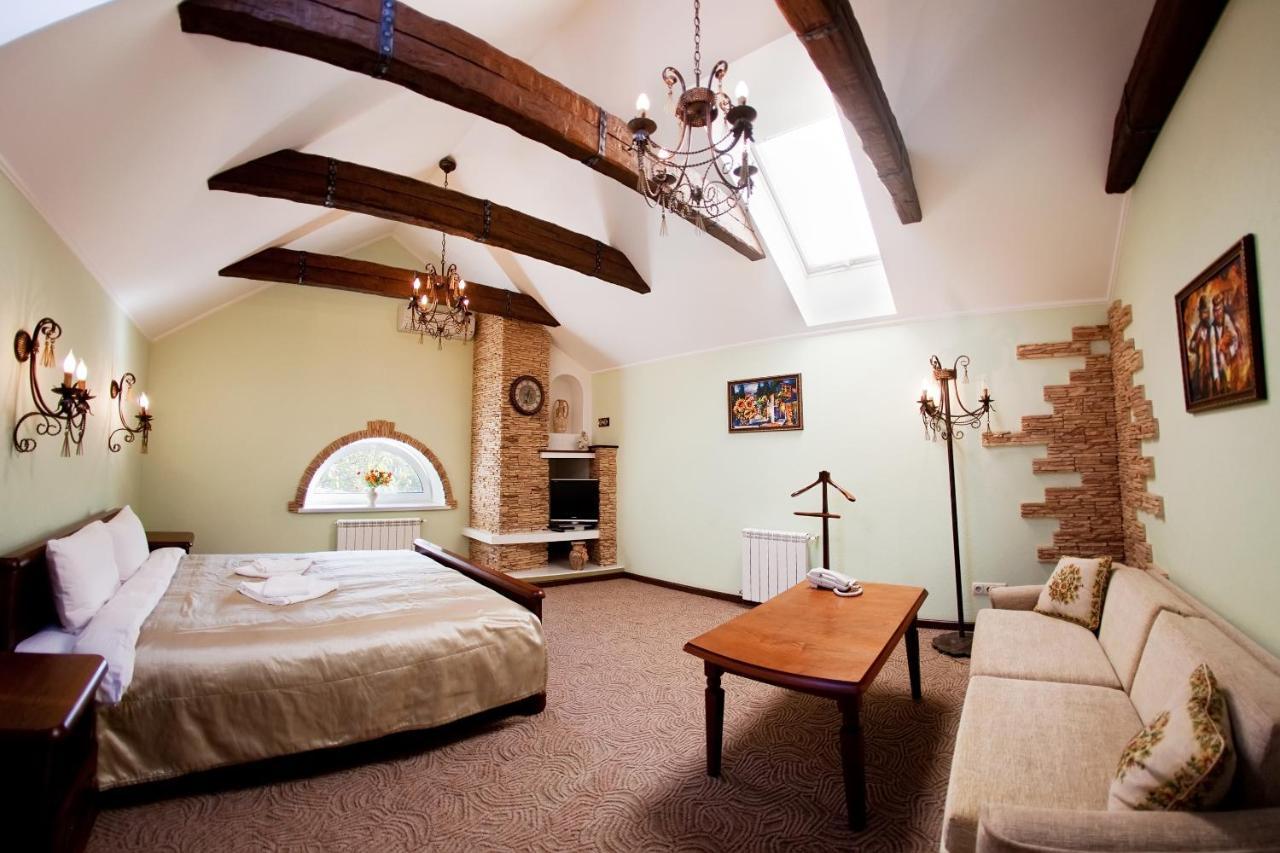 Villa Oselya Киев Екстериор снимка