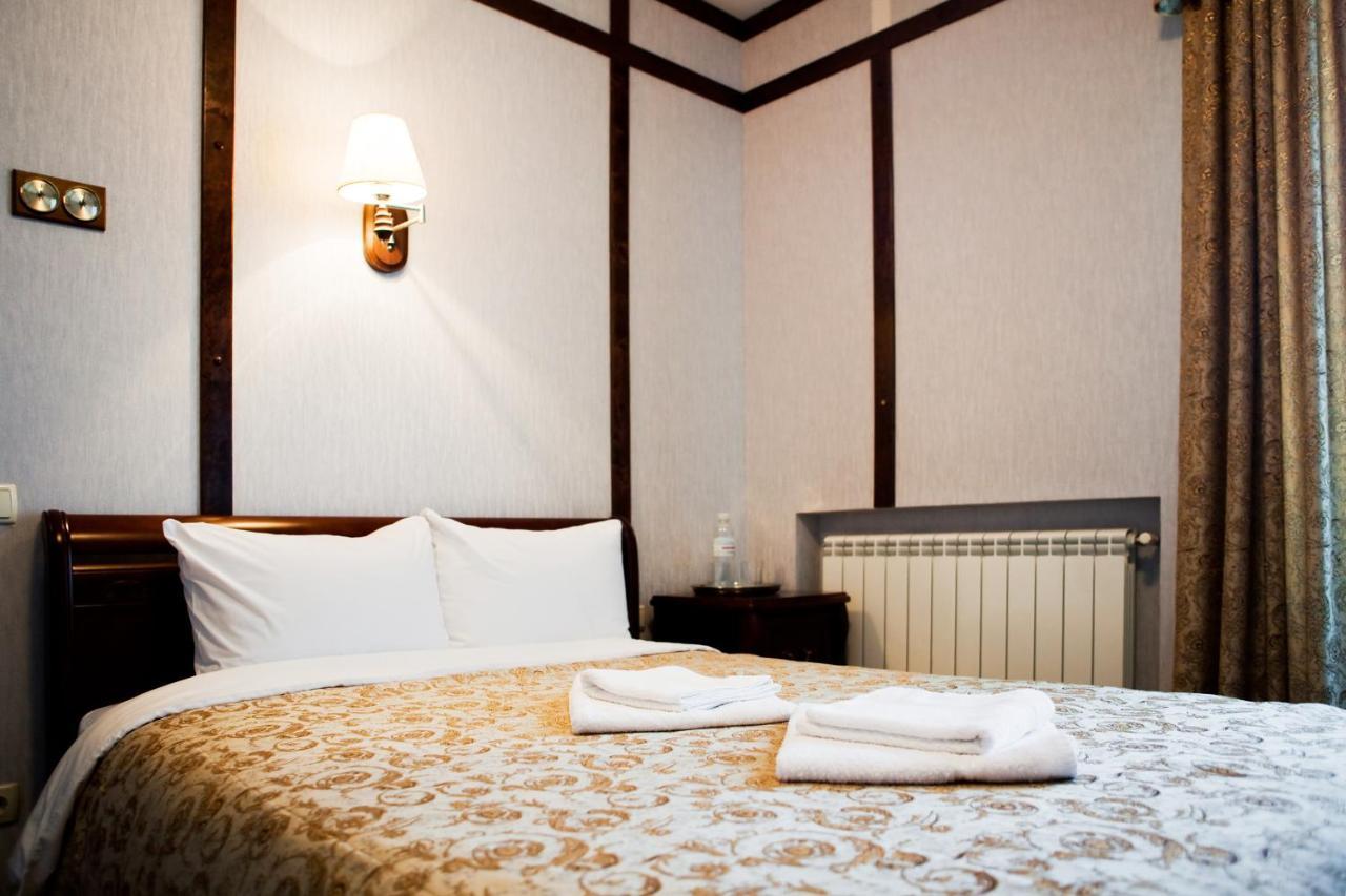Villa Oselya Киев Екстериор снимка