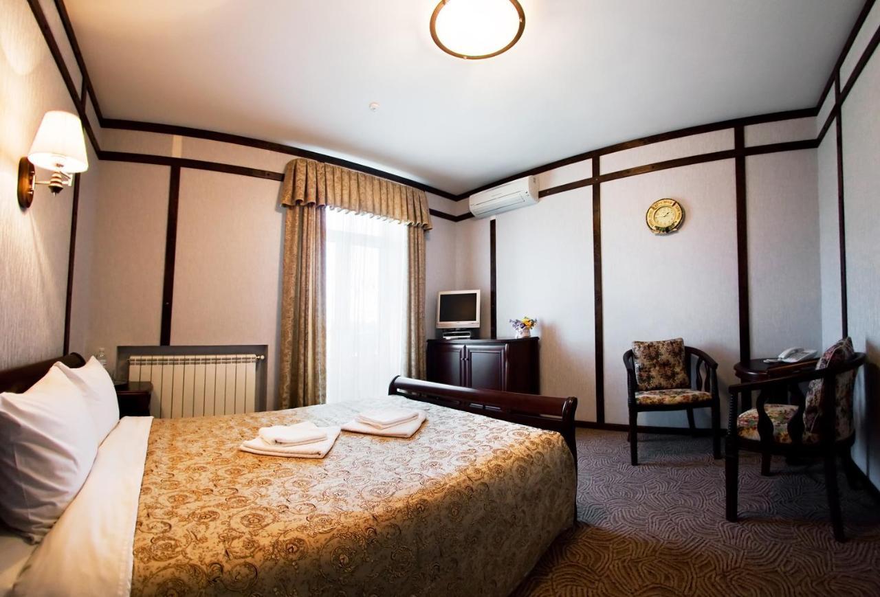 Villa Oselya Киев Екстериор снимка