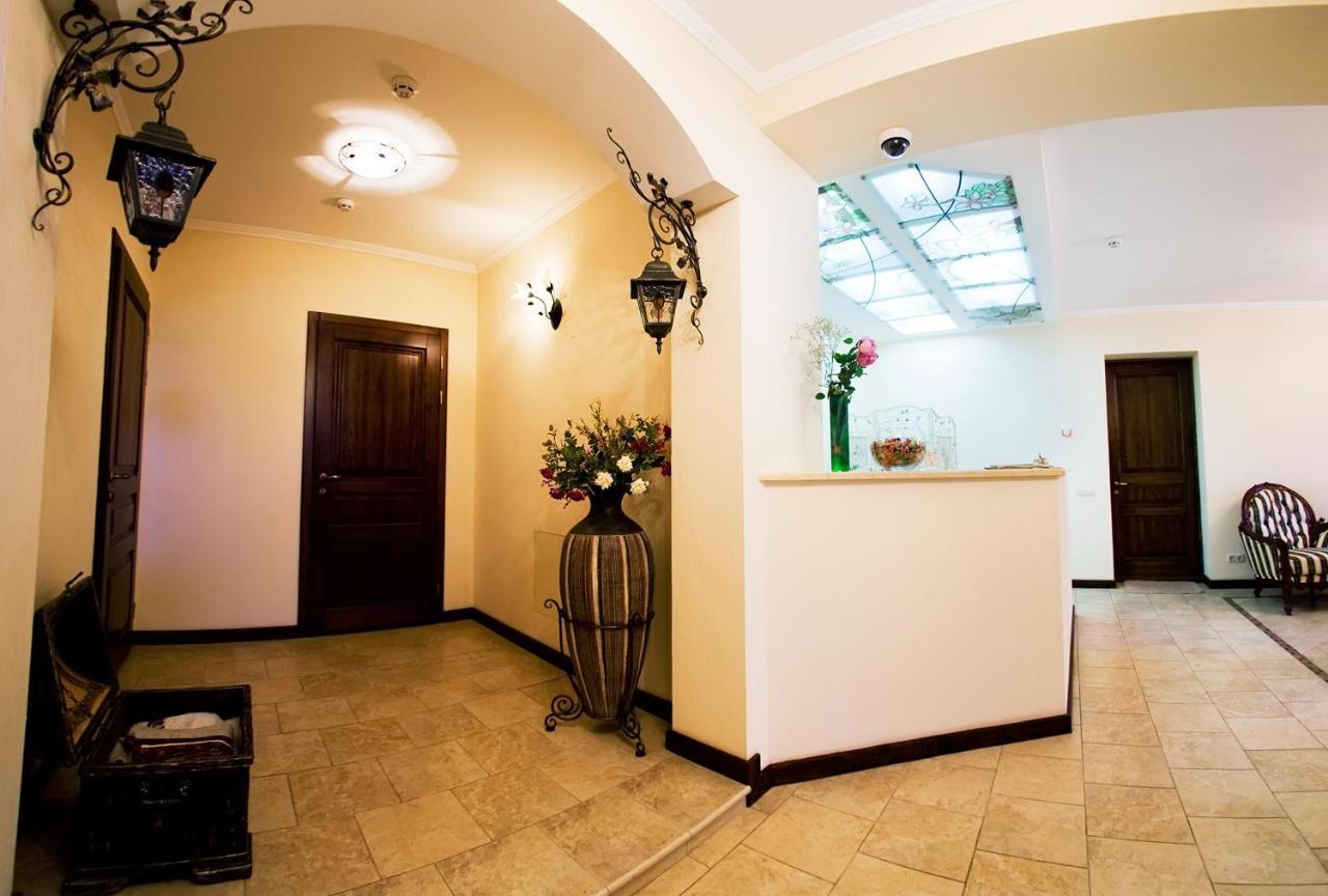 Villa Oselya Киев Екстериор снимка